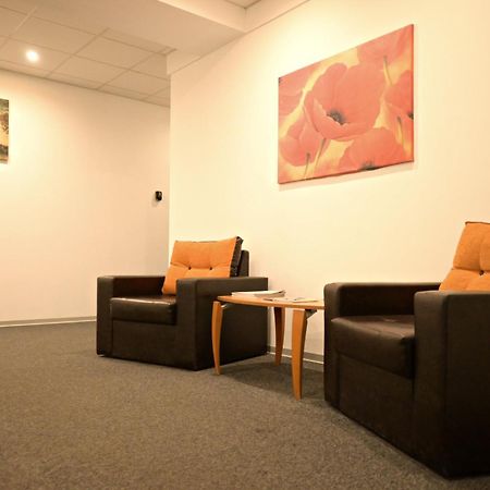 Luana Airport Apartments #7 Otopeni Esterno foto